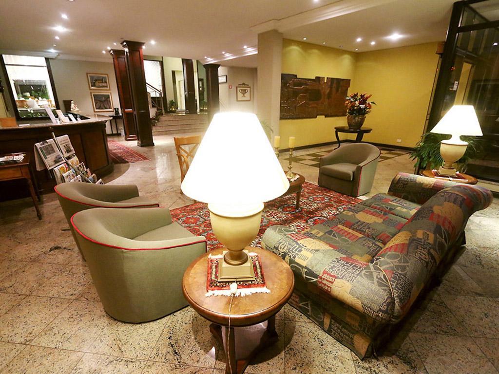 Village Hotel 蓬塔格罗萨 外观 照片